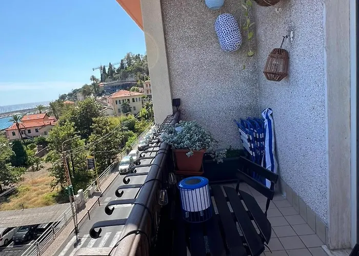 Alba Bordigotta 아파트